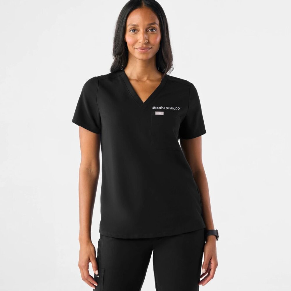 Figs Catarina One Pocket Scrub Top, Black, Small